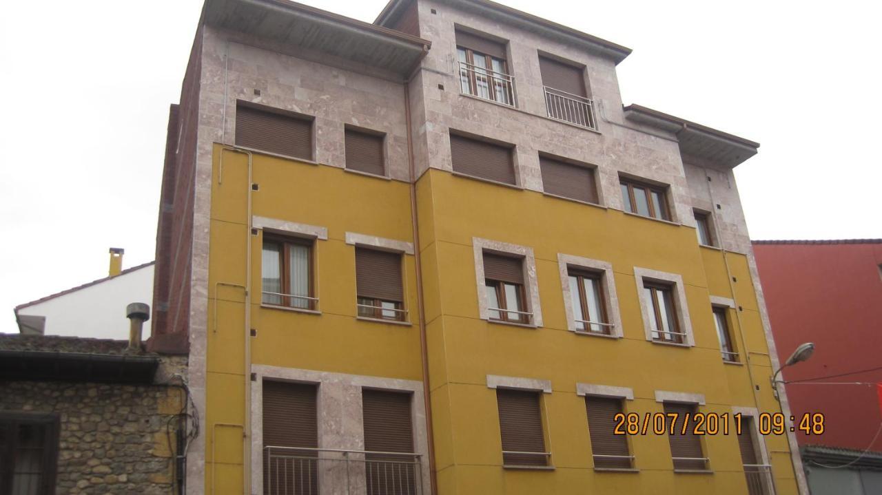 Appartement Atico La Plaza à Arriondas Extérieur photo
